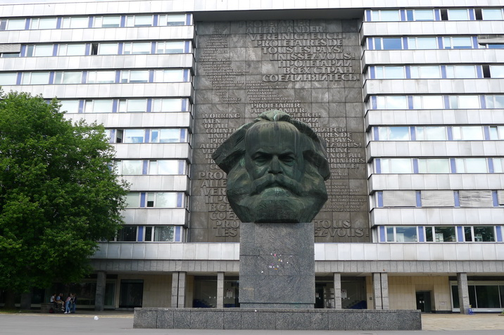 Karl-Marx-Monument.JPG