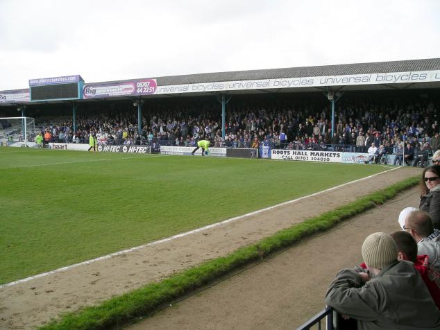 gillingham supporters