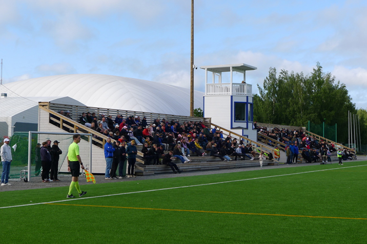 West-Stand3a.JPG