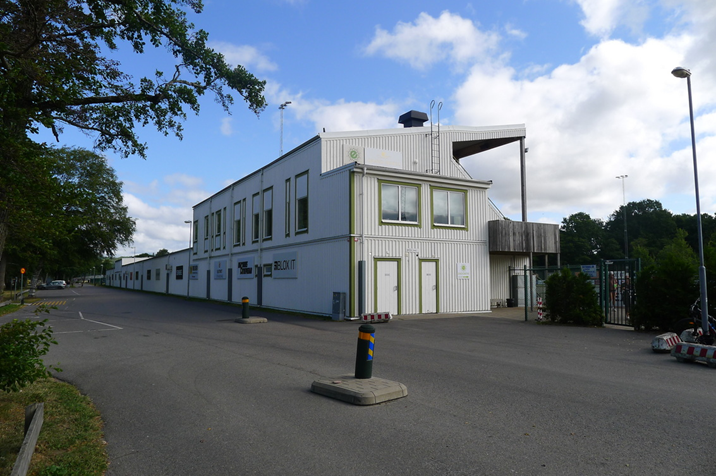 West-Stand-rear.JPG