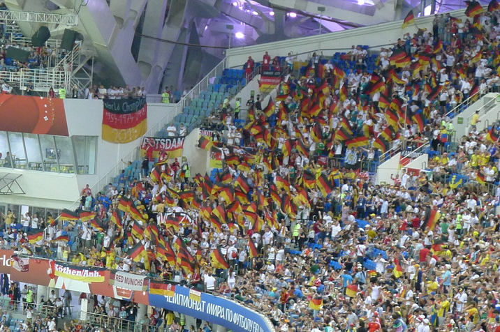 German-fans2.JPG