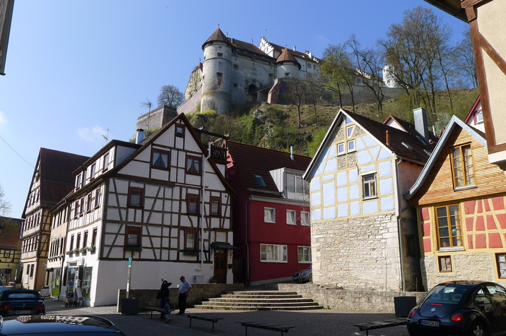 Schloss-Hellenstein.JPG