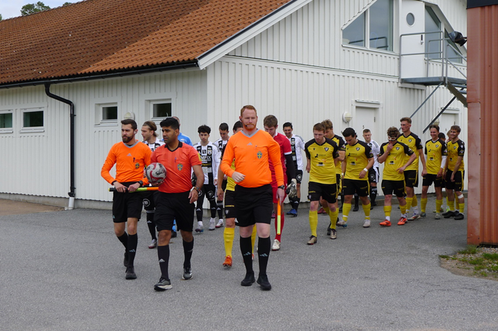 Teams-entering.JPG