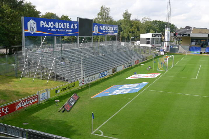 South-Stand1.JPG