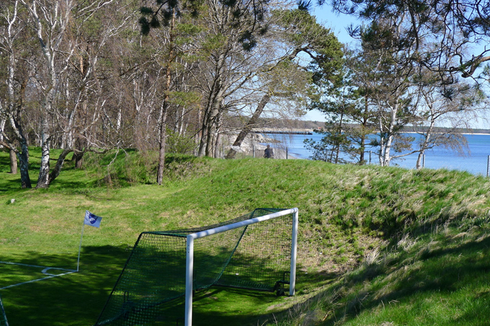 Close-to-the-sea.JPG
