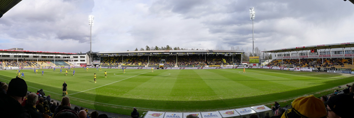 Pano-Aaraasen-Stadion5.JPG