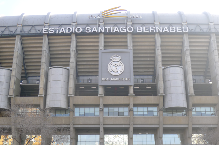 Estadio-Santiago-Bernabeu.JPG