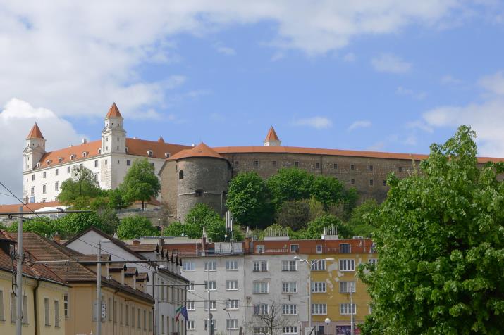 castle, batislava2