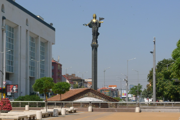 Saint-Sofia-monument.JPG