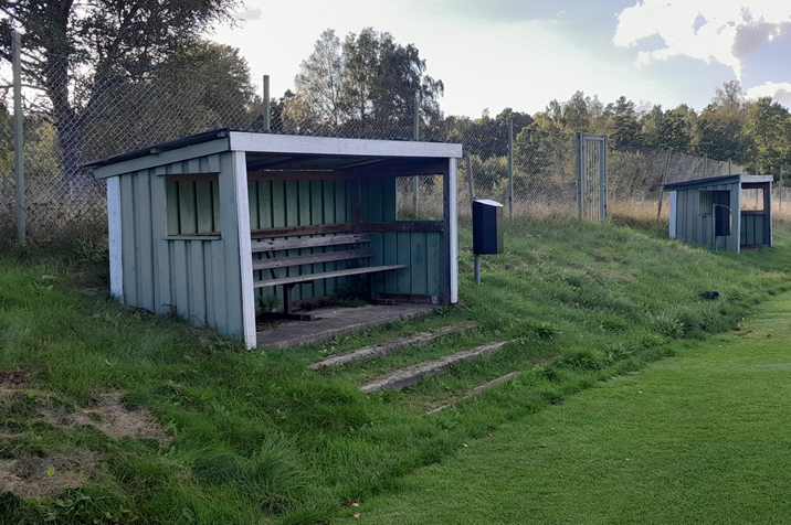 Dug-outs.jpg